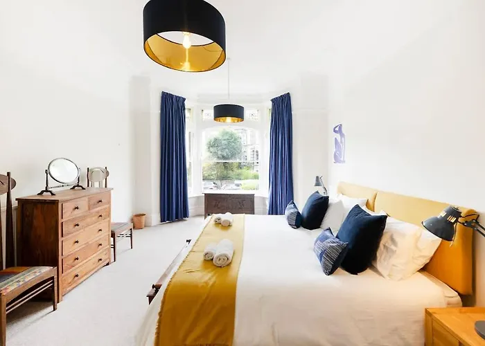 Apartment Spacious And Quiet Ground Floor Flat - Free Parking Bristol